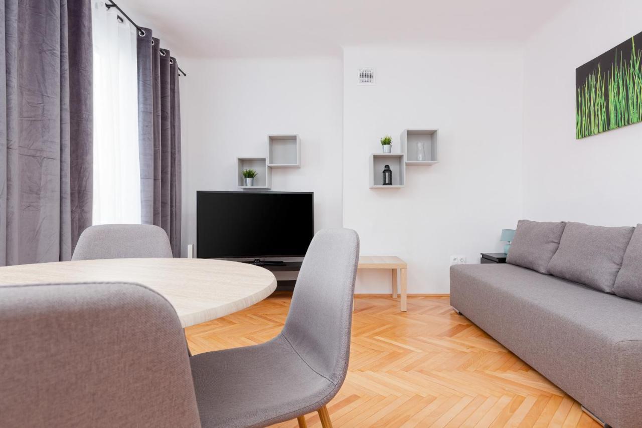 Kamienica Stanislawa Augusta Warszawa By Noclegi Renters Esterno foto