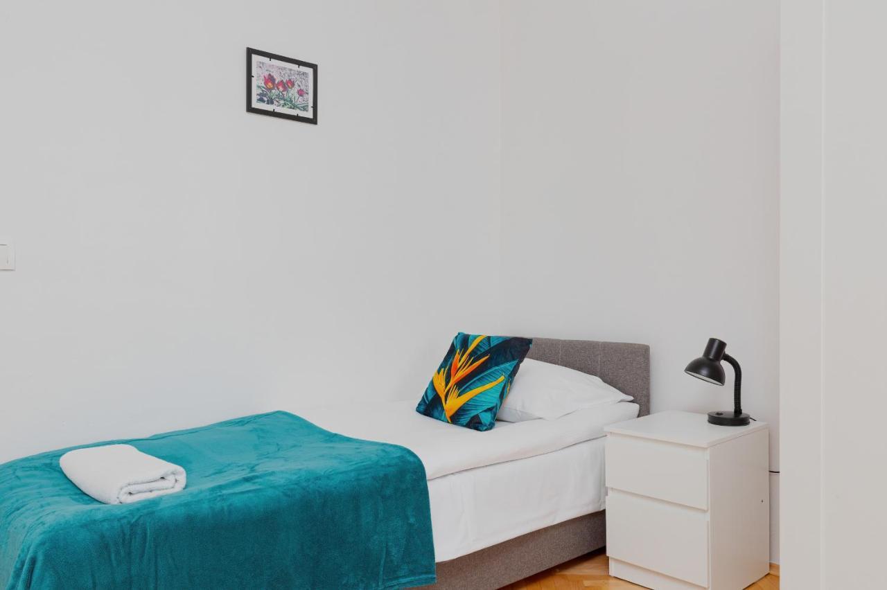 Kamienica Stanislawa Augusta Warszawa By Noclegi Renters Esterno foto